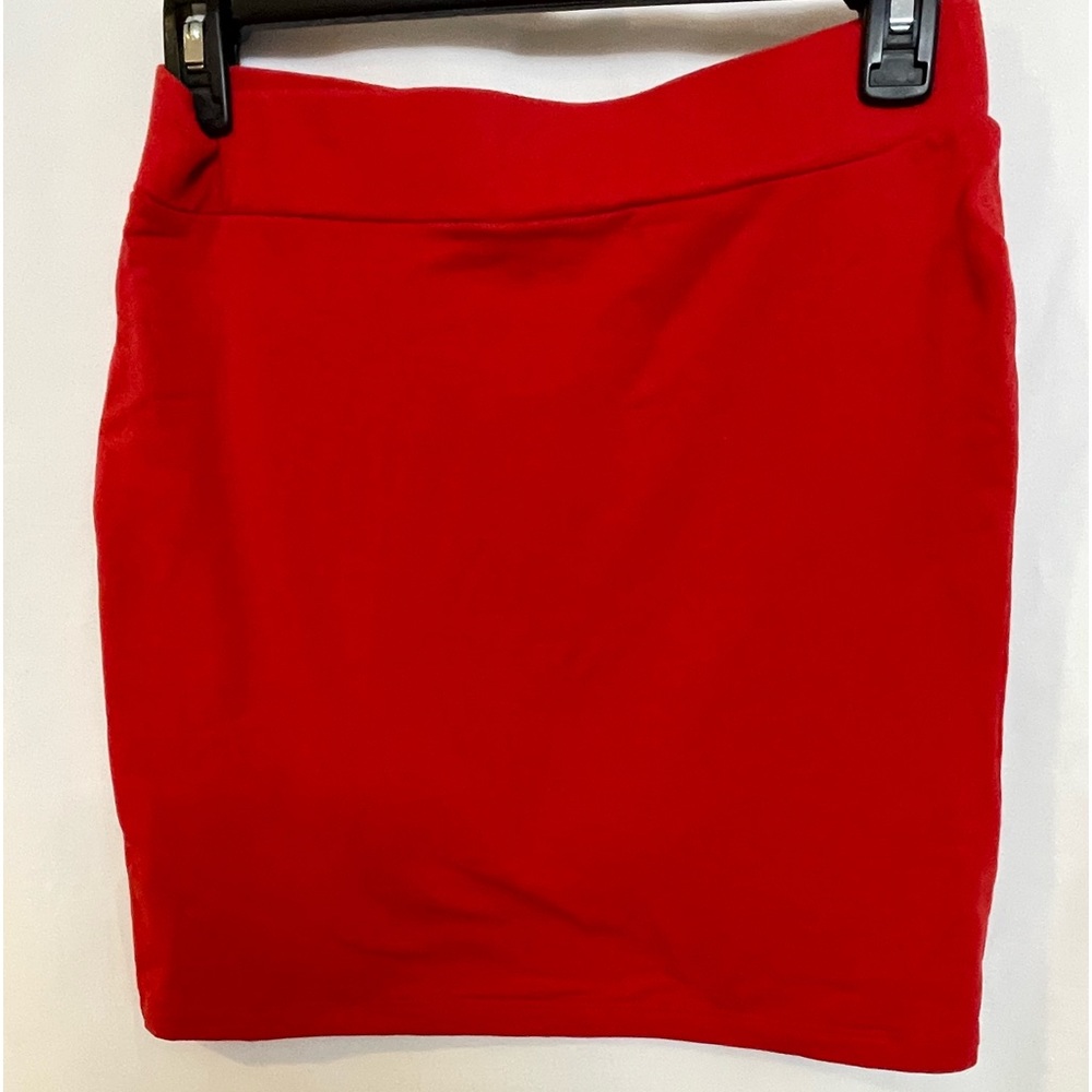 Red Mini skirt - Size Large